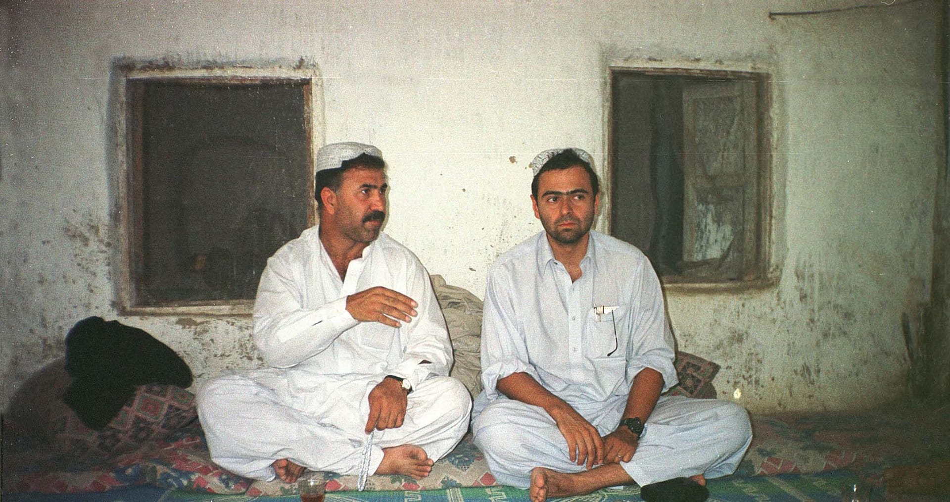 Afeganistão, 2001